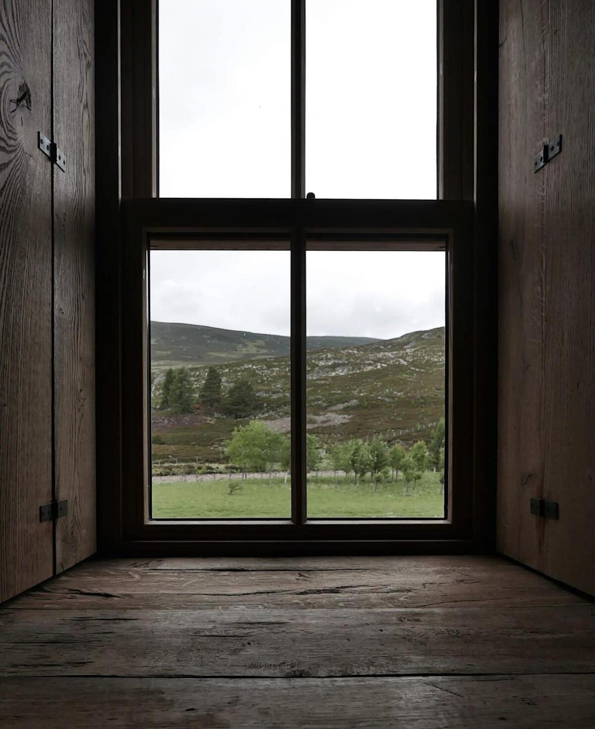 Huswell - Gairnshiel Lodge - Unique & Exclusive Lodge Next To The Castle 巴拉特 外观 照片